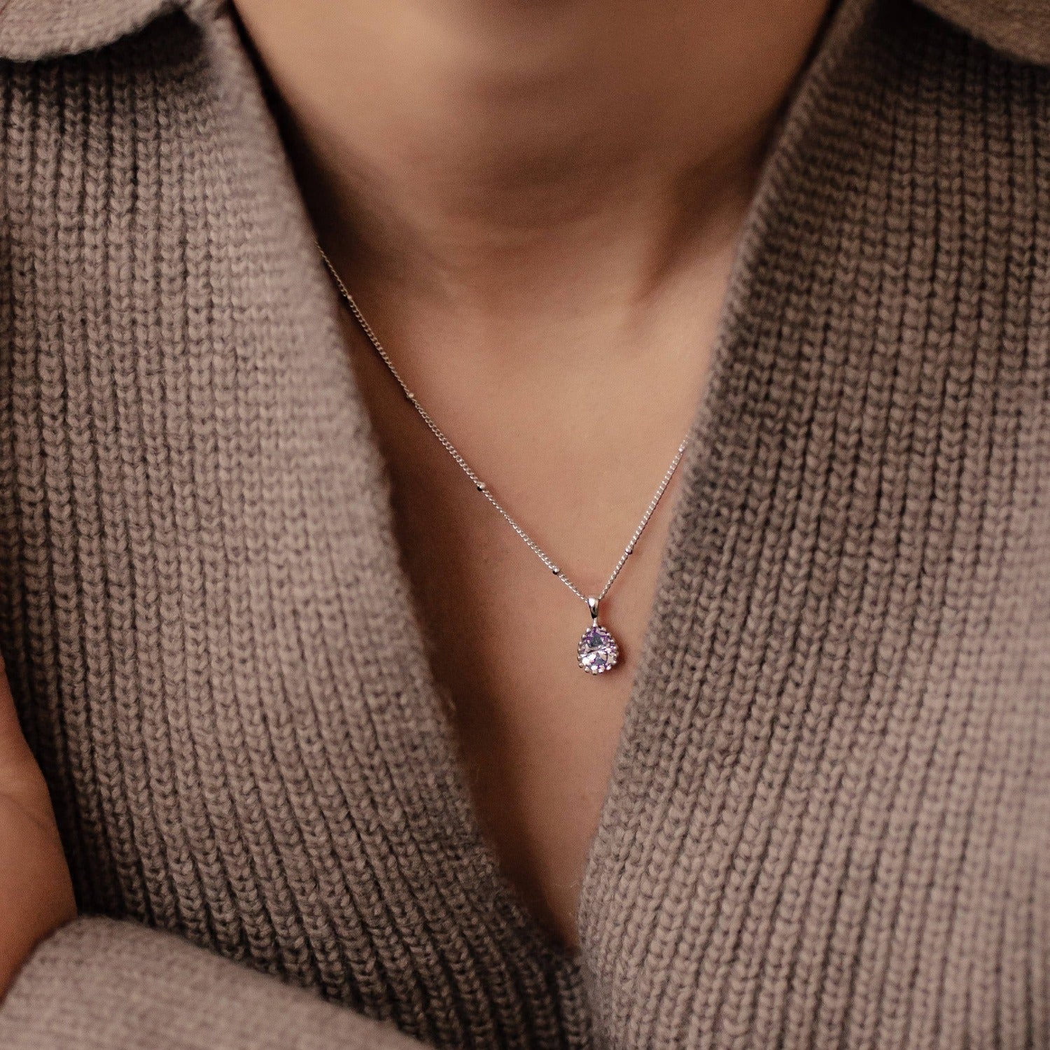 Juni Alexandrit Geburtsstein Halskette Sterlingsilber